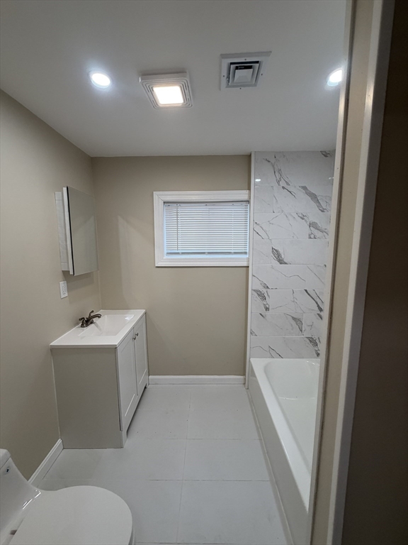 89 Johnson Street, Unit 2 Lynn, MA 01902 - Photo 13 of 33