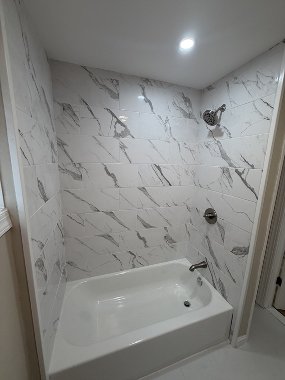 89 Johnson Street, Unit 2 Lynn, MA 01902 - Photo 16 of 33