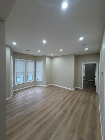 $3,400 | 89 Johnson Street, Unit 2, Lynn, MA 01902