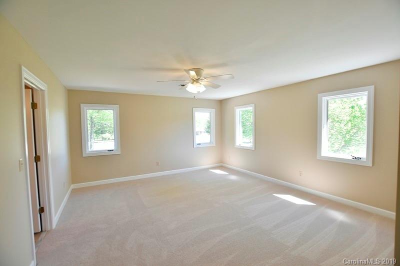 2129 Squire Road Rock Hill, SC 29730 - Photo 17 of 31 Gallery Image 17