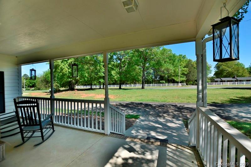 2129 Squire Road Rock Hill, SC 29730 - Photo 3 of 31 Gallery Image 3