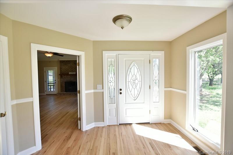 2129 Squire Road Rock Hill, SC 29730 - Photo 4 of 31 Gallery Image 4
