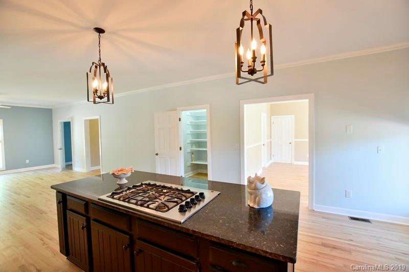 2129 Squire Road Rock Hill, SC 29730 - Photo 10 of 31 Gallery Image 10