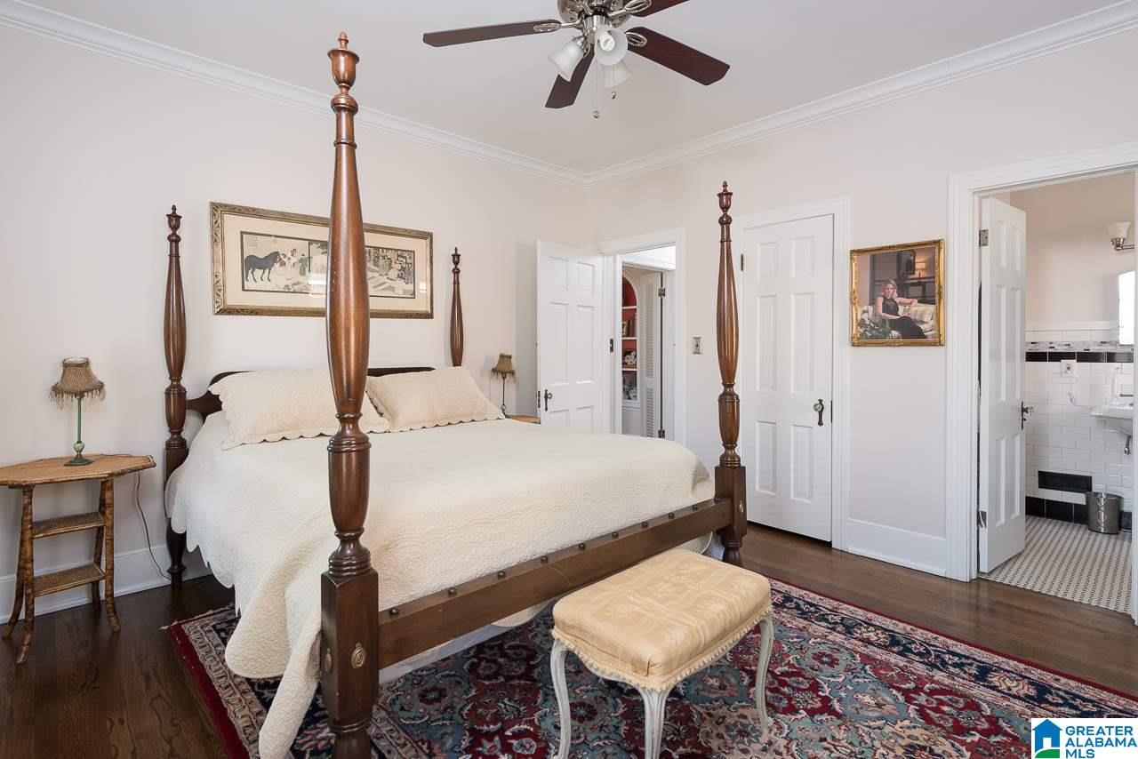 604 Cedar Street Talladega, AL 35160 - Photo 17 of 34