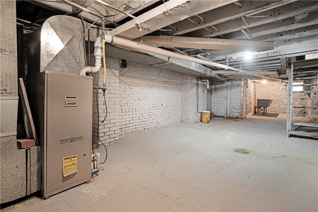 308 North Millvale Avenue Pittsburgh, PA 15224 - Photo 20 of 27 a view of empty room