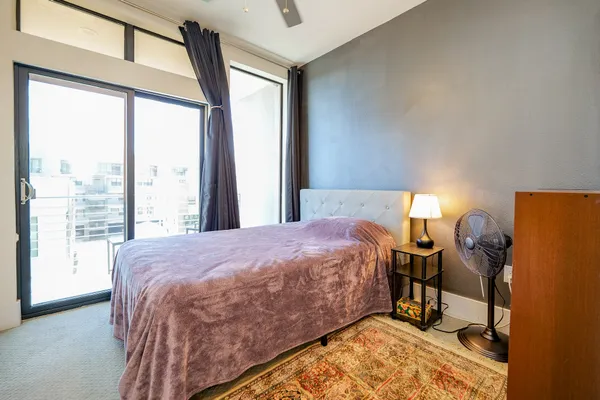 $2,600 | 2401 Crawford Street, Unit A212, Houston, TX 77004