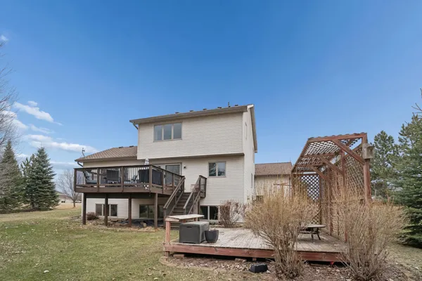 $530,000 | 12656 173rd Avenue Southeast, Becker, MN 55308