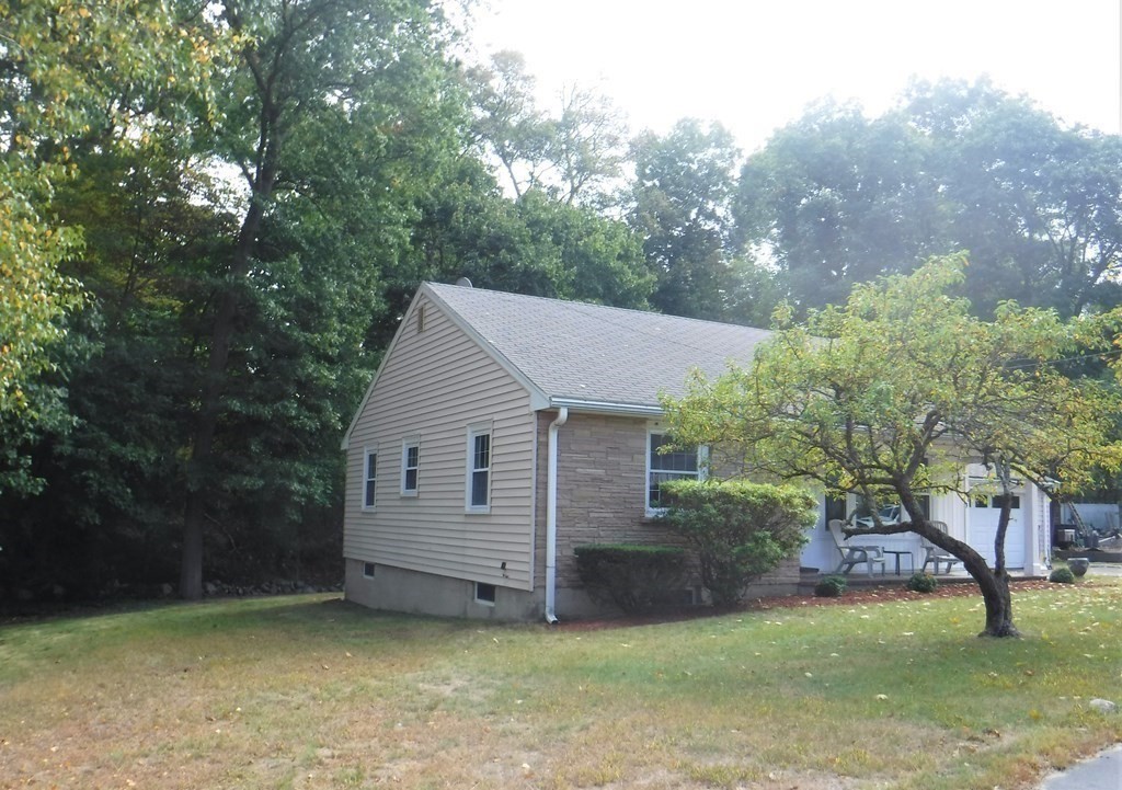 39 Nash Road Weymouth, MA 02190 - Photo 24 of 26 Gallery Image 24