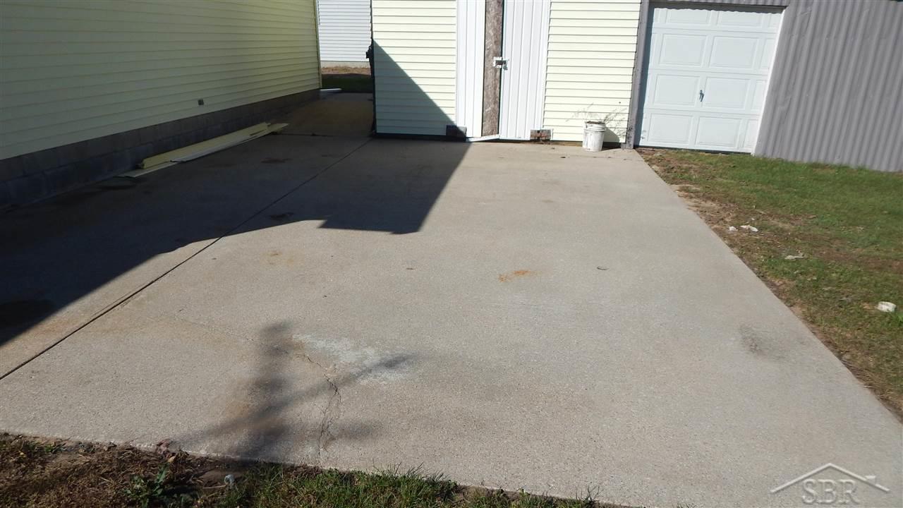 1307 South Carter Road Midland, MI 48642 - Photo 26 of 29