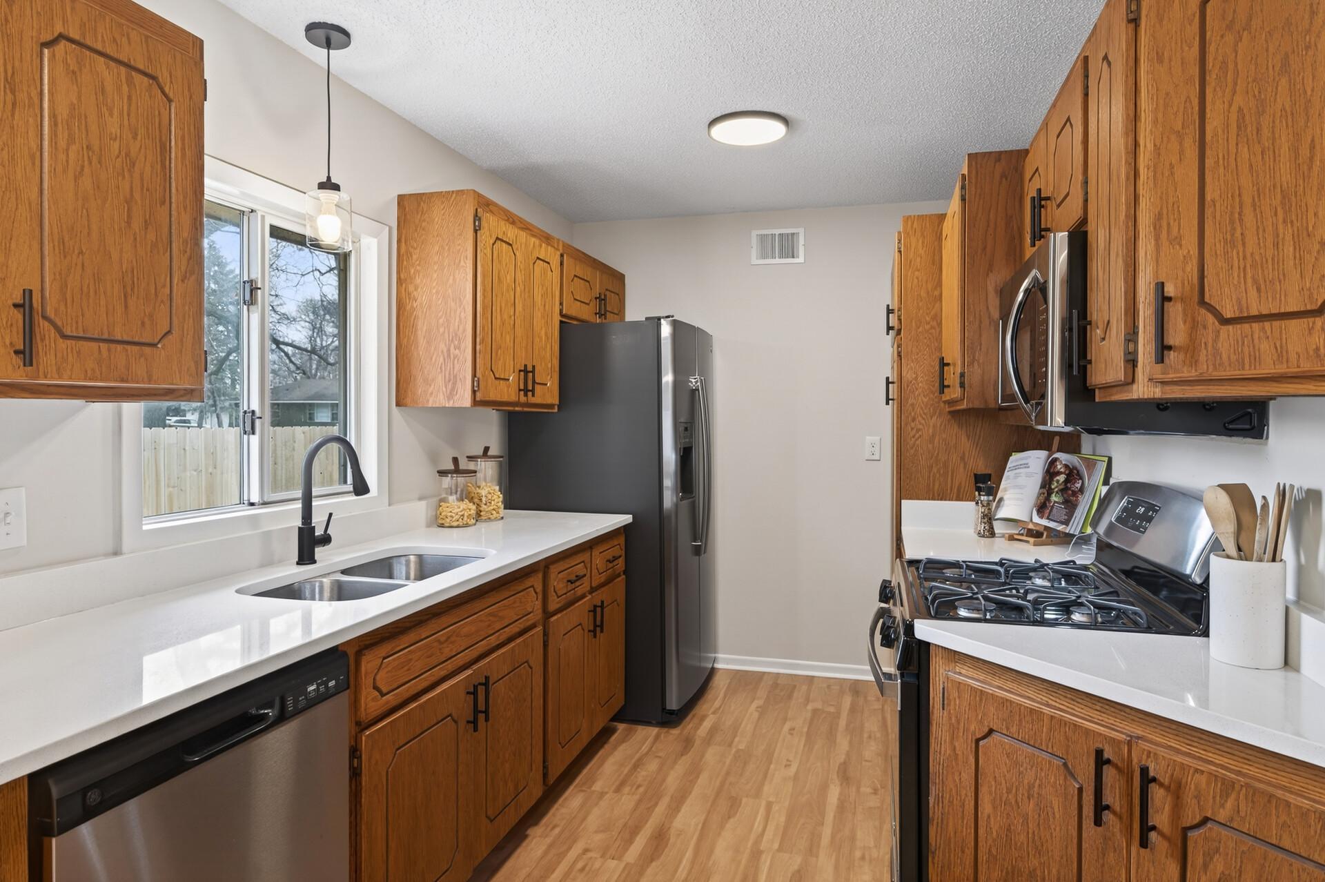 10401 Terrace Road Northeast Blaine, MN 55434 - Photo 20 of 54