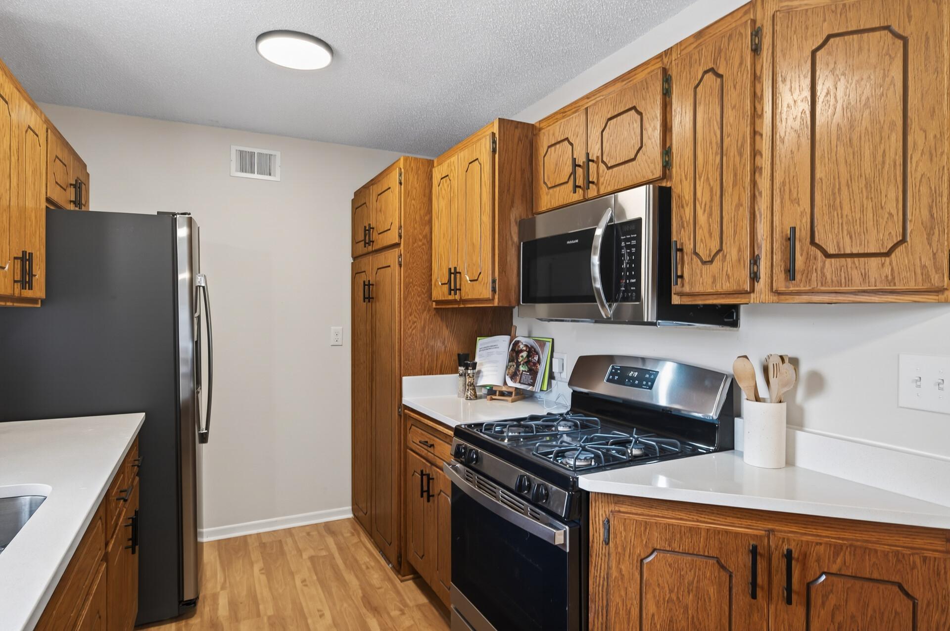 10401 Terrace Road Northeast Blaine, MN 55434 - Photo 21 of 54