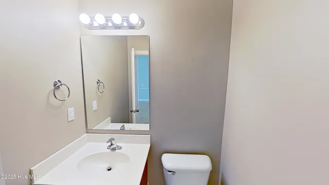 $2,200 | 443 Lightning Whelk Way, Wilmington, NC 28412