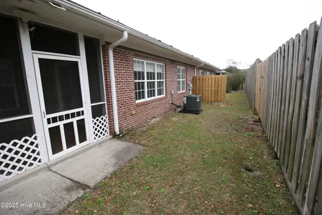 $2,200 | 443 Lightning Whelk Way, Wilmington, NC 28412