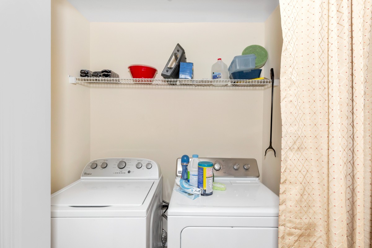 28140 Mitchell Road Ardmore, AL 35739 - Photo 18 of 24 a utility room with dryer and washer