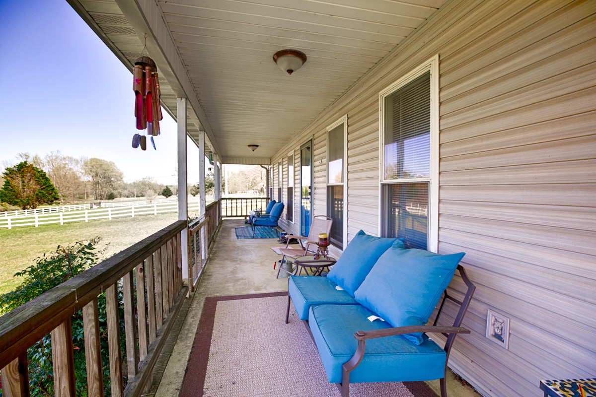 28140 Mitchell Road Ardmore, AL 35739 - Photo 4 of 24