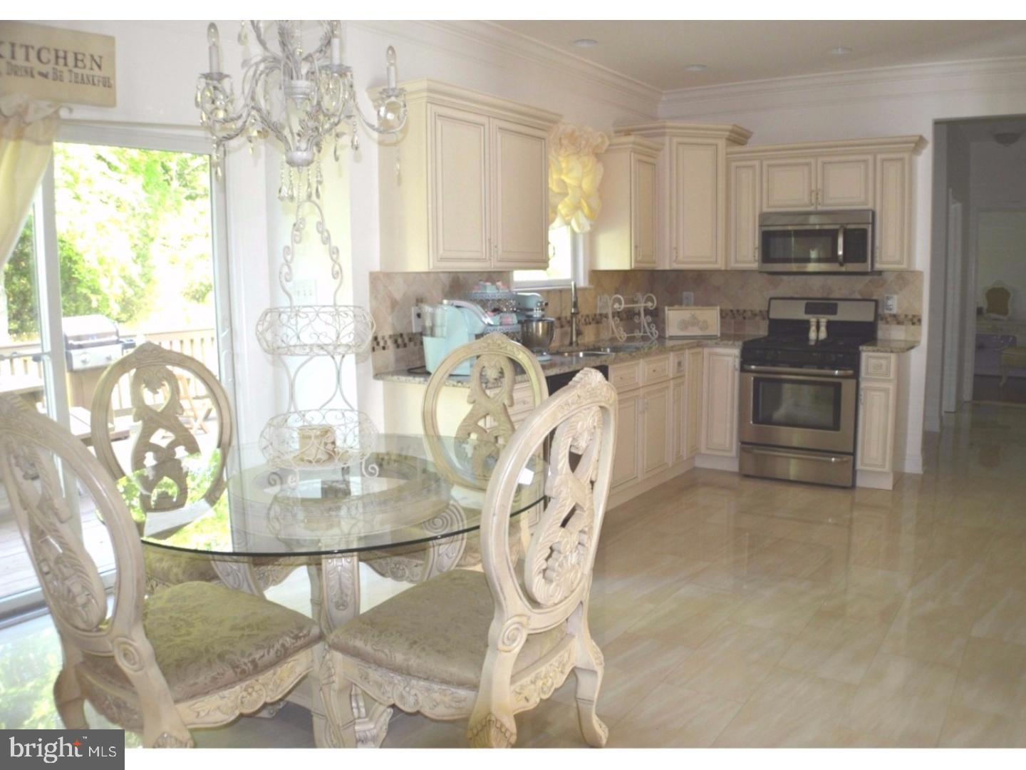 677 Fairview Road Glassboro, NJ 08028 - Photo 6 of 24 Kitchen