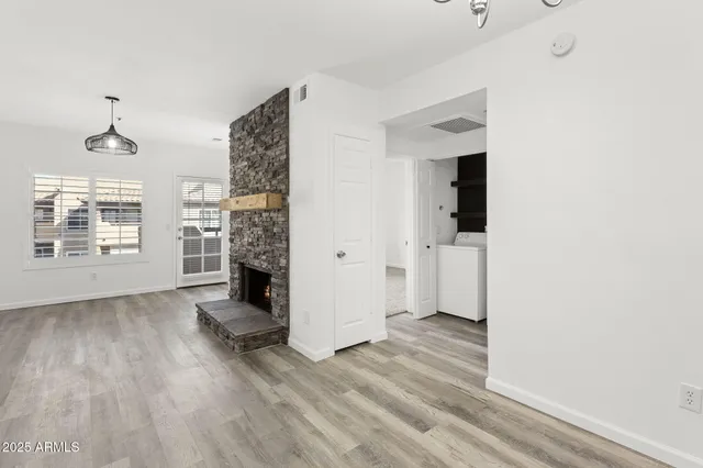 $1,450 | 9450 East Becker Lane, Unit 2065, Scottsdale, AZ 85260