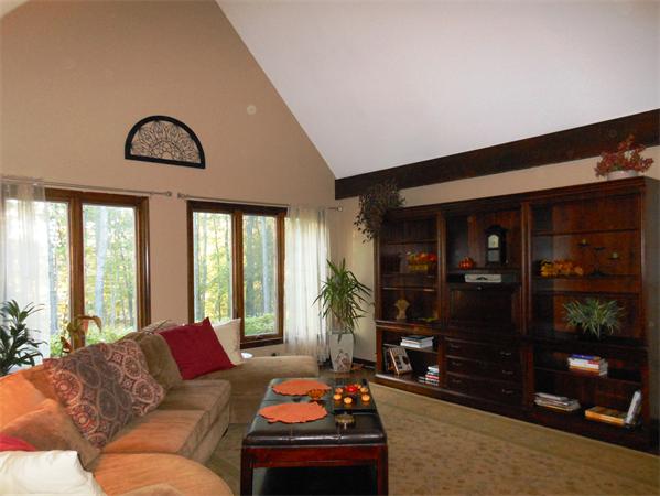 346 Bennett Road Hampden, MA 01036 - Photo 5 of 23