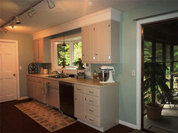 346 Bennett Road Hampden, MA 01036 - Photo 6 of 23