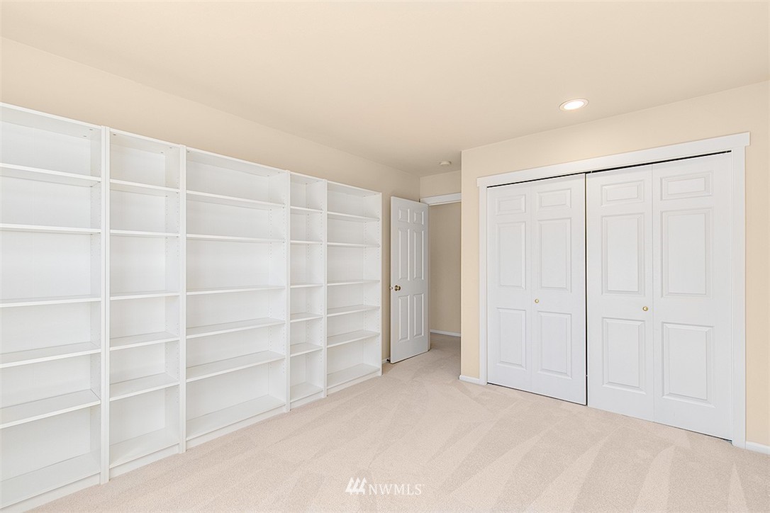 17320 Southeast 186th Way Renton, WA 98058 - Photo 18 of 25 Gallery Image 18