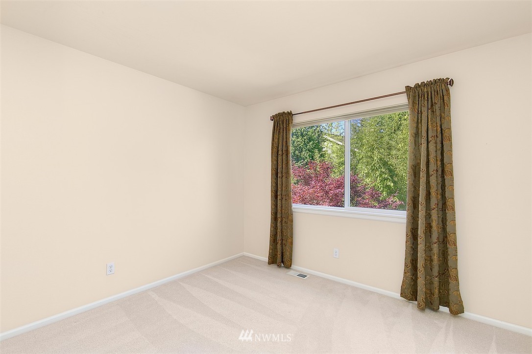 17320 Southeast 186th Way Renton, WA 98058 - Photo 20 of 25 Gallery Image 20