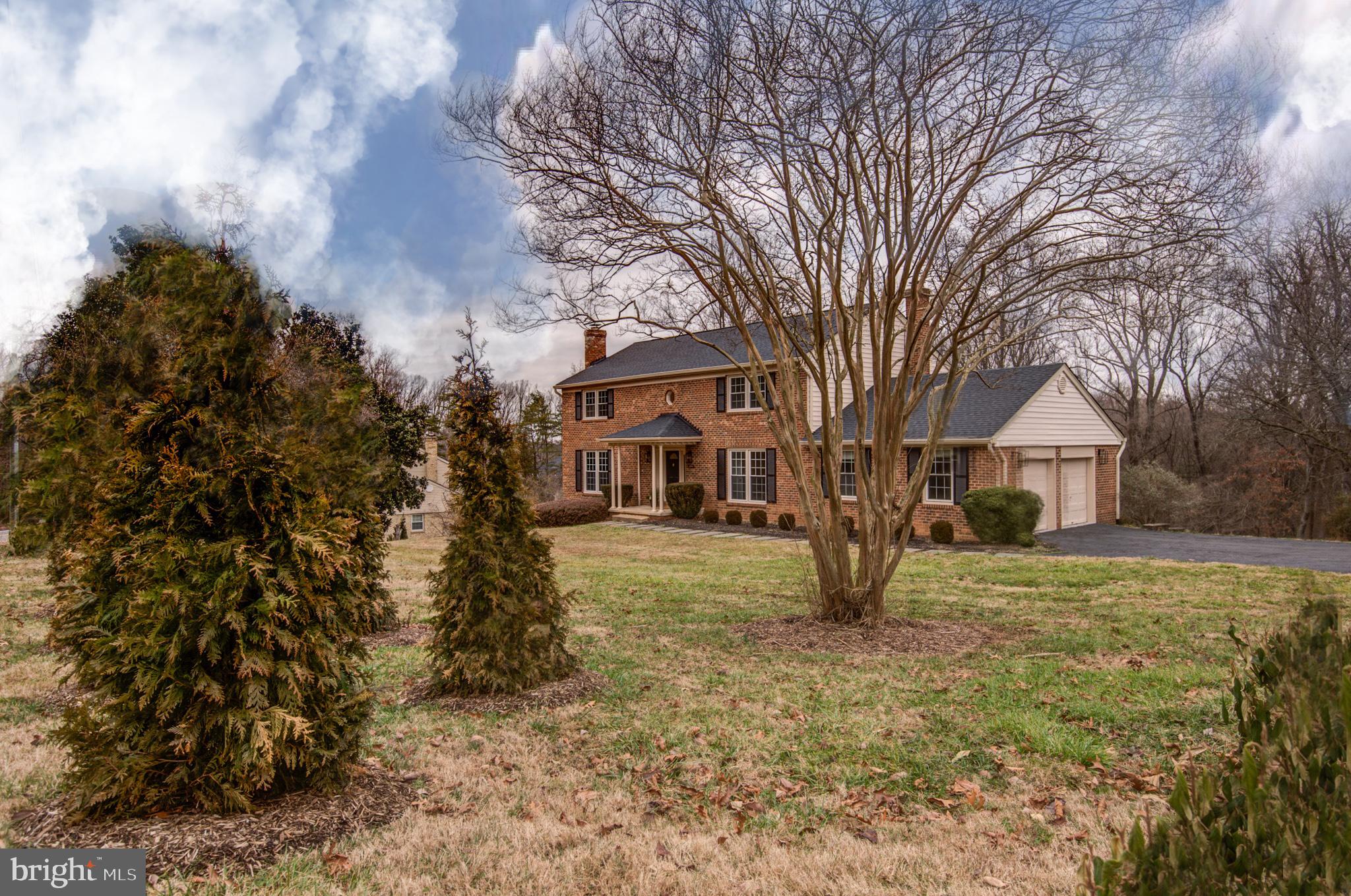 Welcome to this move-in ready classic colonial