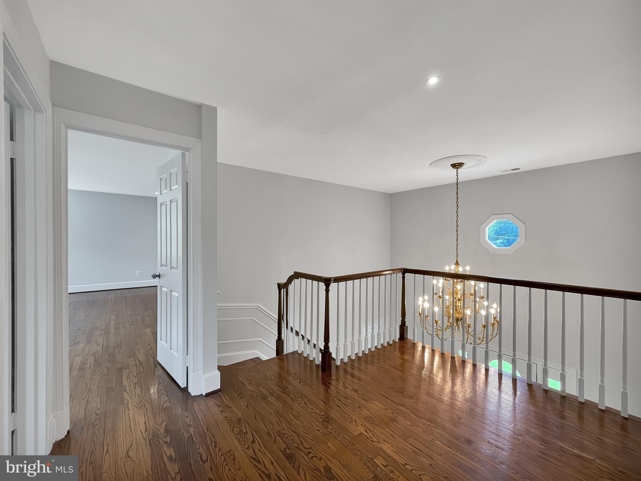 2045 Hunter Mill Road Vienna, VA 22181 - Photo 19 of 35 Upper level spacious landing