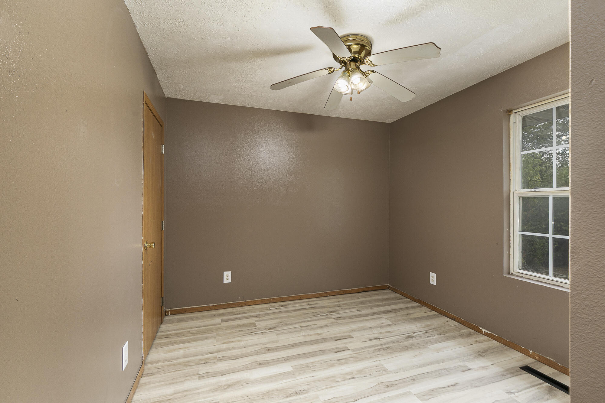 1824 North Golden Avenue Springfield, MO 65802 - Photo 23 of 29 7M4A6322-Edit_1