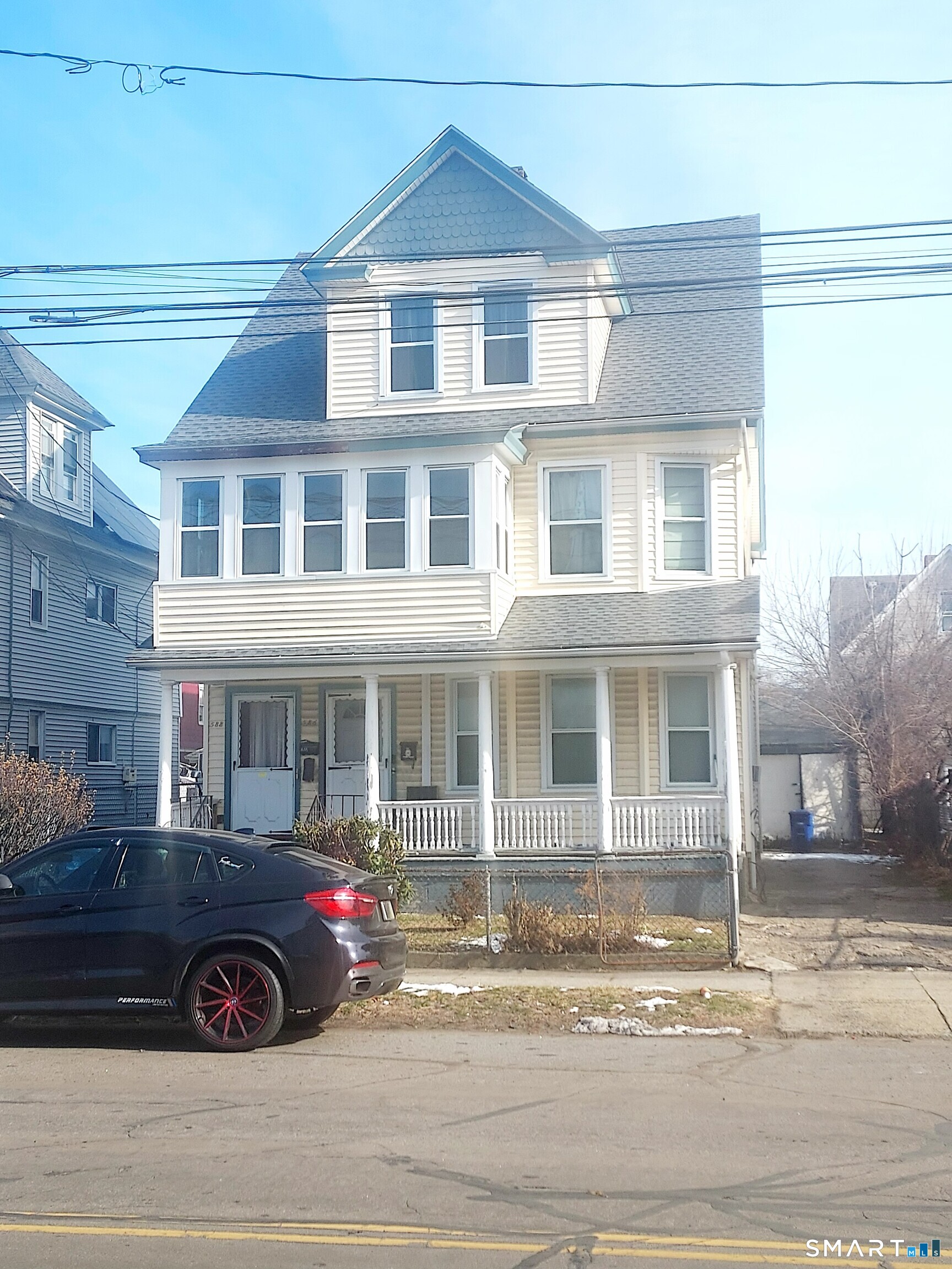 586 Union Avenue Bridgeport, CT 06607 - Photo 2 of 2