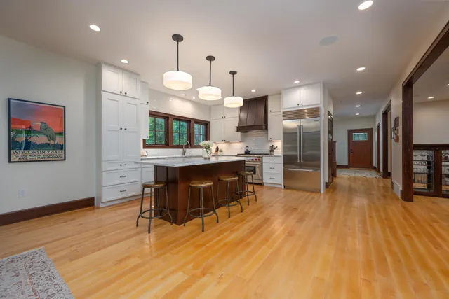 $1,550,000 | 1511 South Lake Drive, Shell Lake, WI 54871