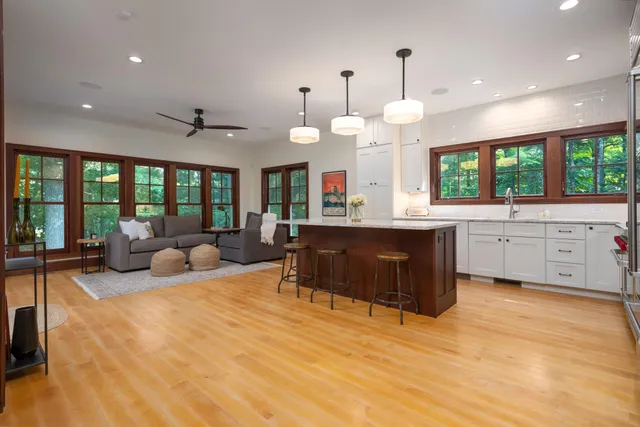 $1,550,000 | 1511 South Lake Drive, Shell Lake, WI 54871