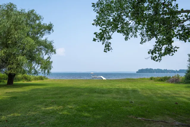 $1,550,000 | 1511 South Lake Drive, Shell Lake, WI 54871