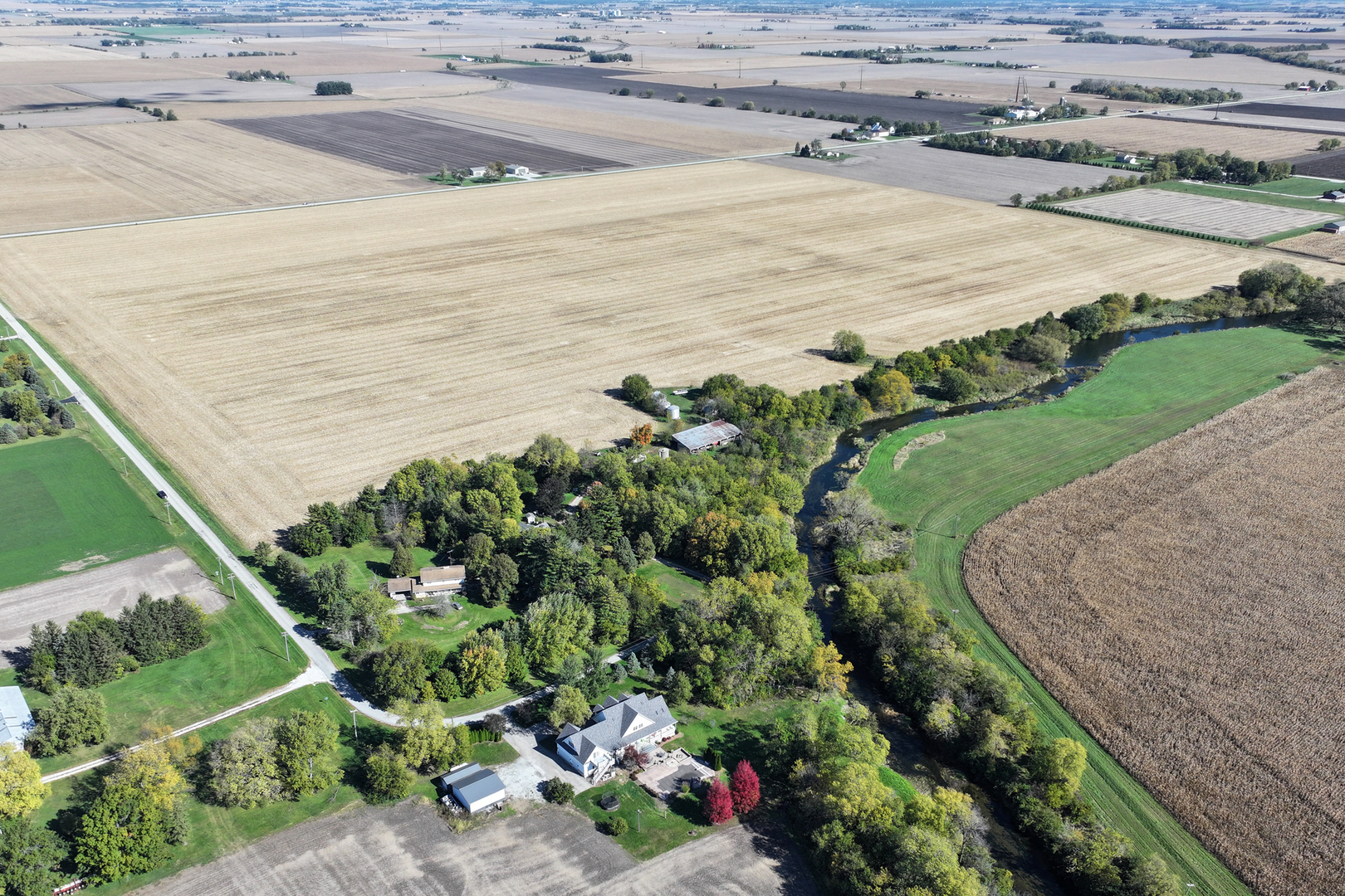 8451 North 3000 W Road Manteno, IL 60950 - Photo 7 of 7 a view of a backyard