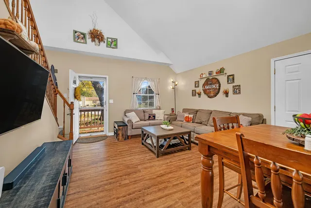 $379,900 | 302 North Canal Street, Newark, IL 60541