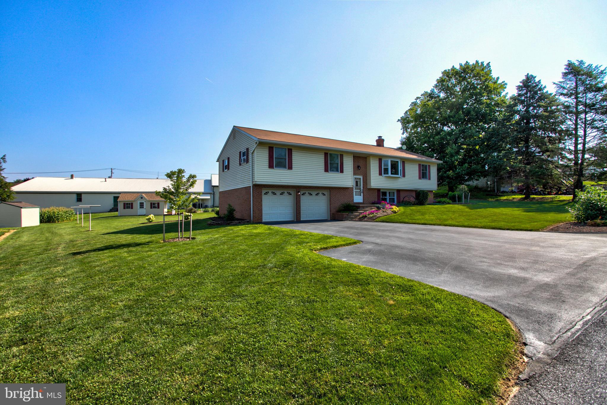 119 Sunset Road East Earl, PA 17519 - Photo 1 of 52 Gallery Image 1