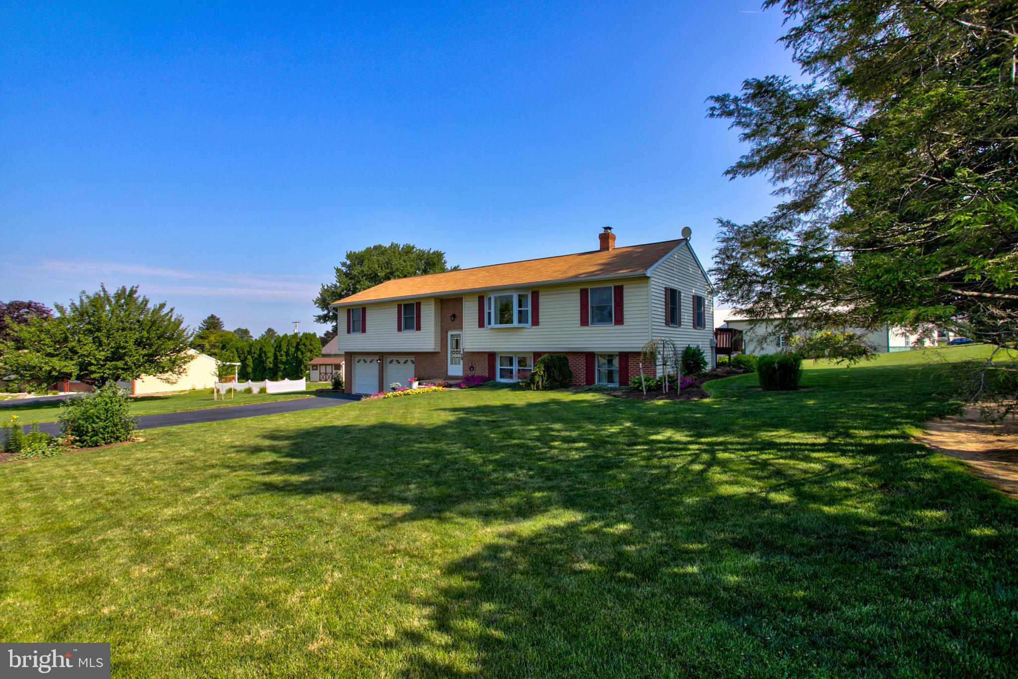 119 Sunset Road East Earl, PA 17519 - Photo 3 of 52 Gallery Image 3