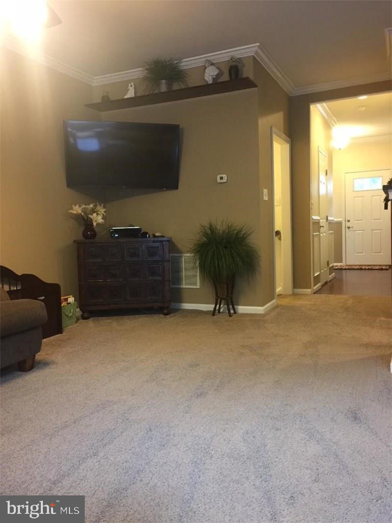 207 Joyce Court Brick, NJ 08724 - Photo 17 of 41