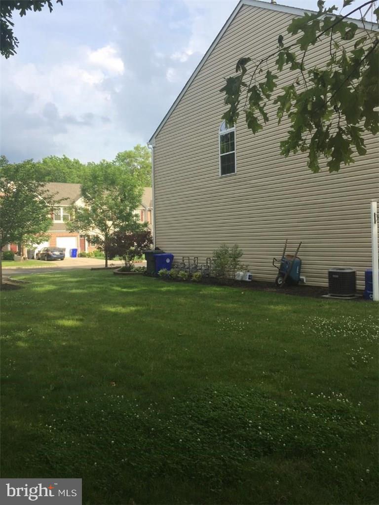 207 Joyce Court Brick, NJ 08724 - Photo 3 of 41