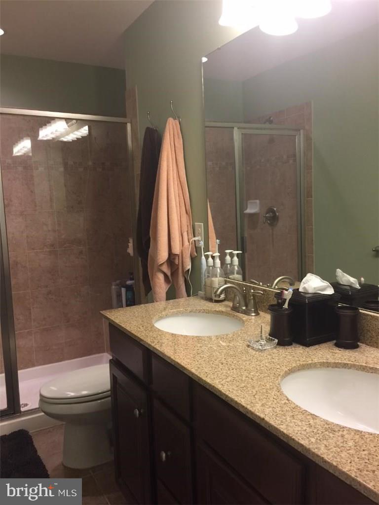 207 Joyce Court Brick, NJ 08724 - Photo 27 of 41