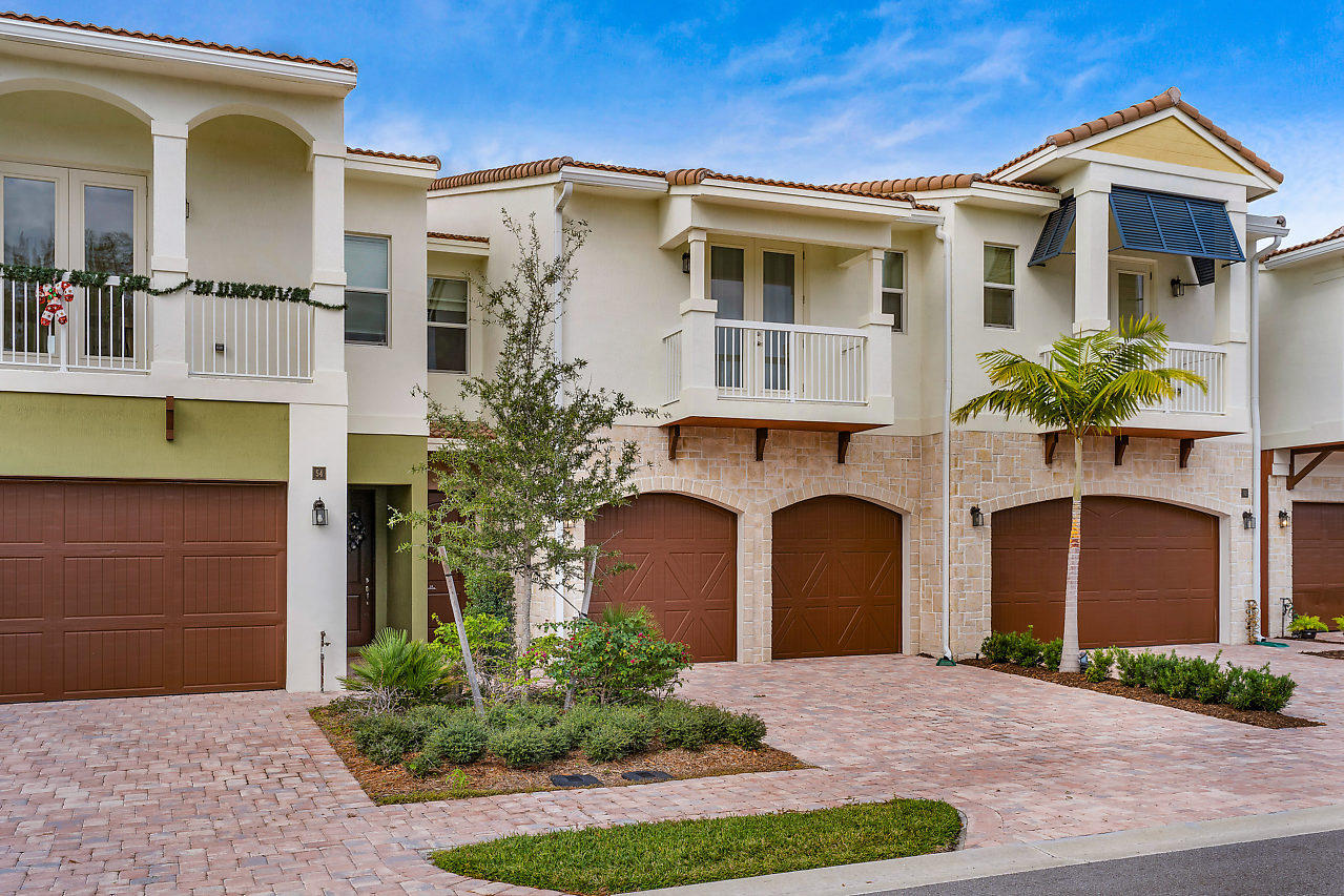 100 Northwest 69th Circle, Unit 53 Boca Raton, FL 33487 - Photo 3 of 40 Townhouse