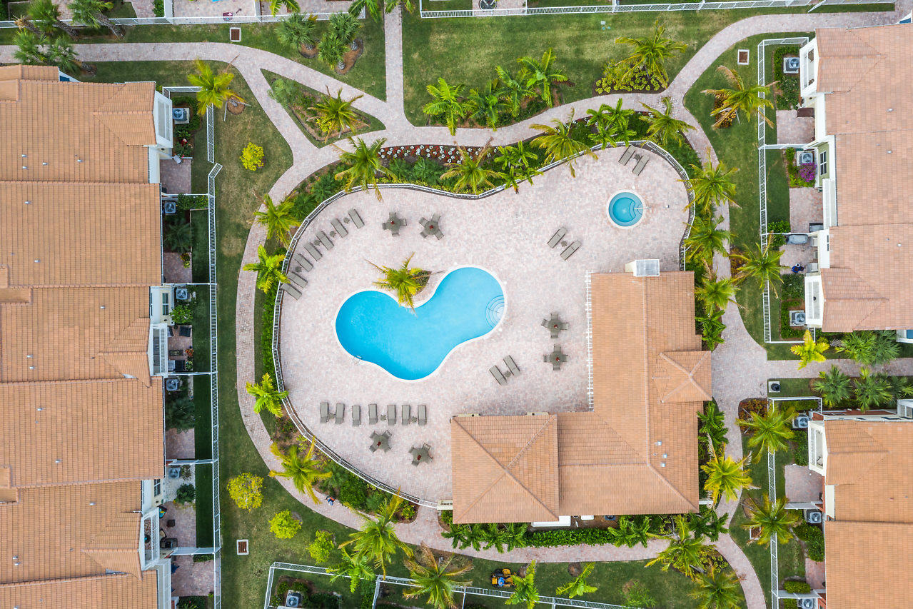 100 Northwest 69th Circle, Unit 53 Boca Raton, FL 33487 - Photo 32 of 40 Club House Pool