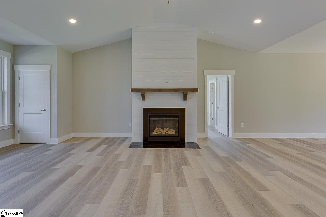 101 Powell Street Easley, SC 29640 - Photo 9 of 43
