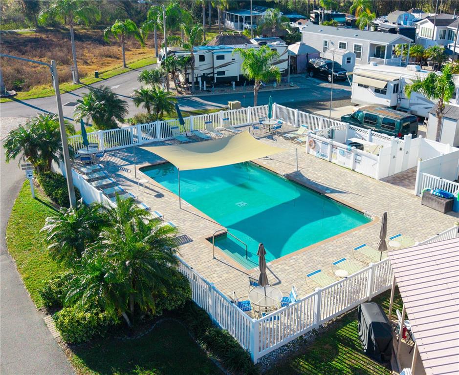 20300 Leonard Road, Unit 78 Lutz, FL 33558 - Photo 3 of 51