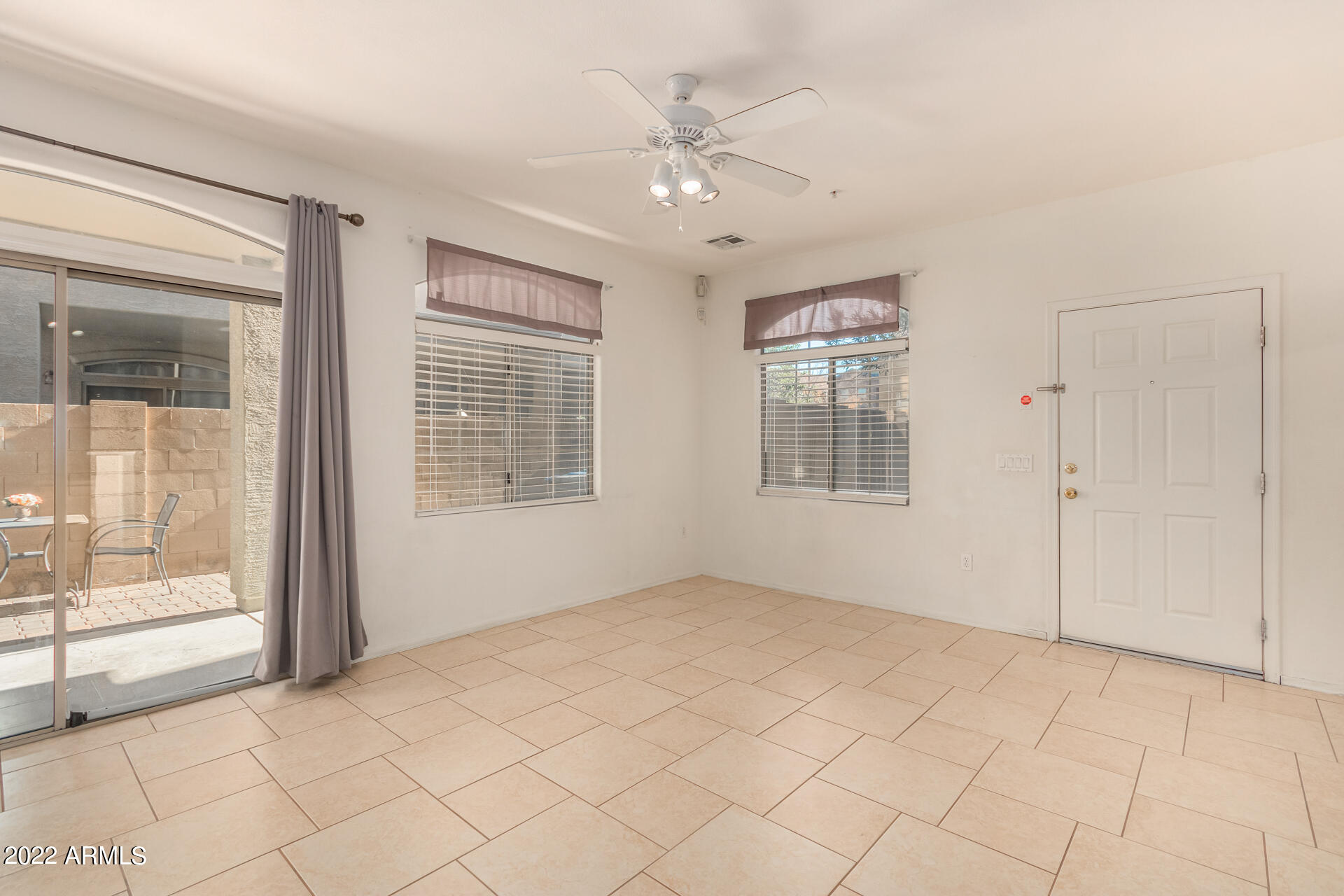 1350 South Greenfield Road, Unit 1096 Mesa, AZ 85206 - Photo 7 of 18 11 - Greenfield