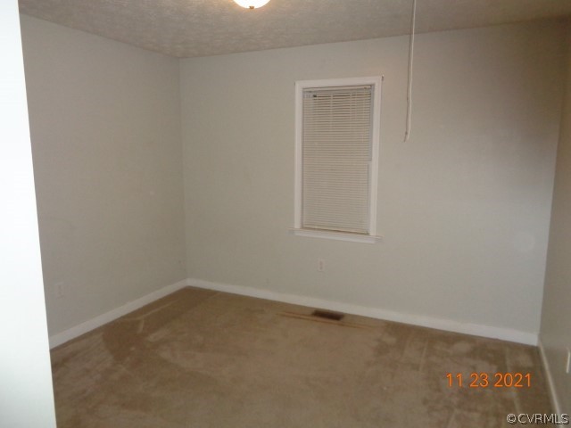 5010 Waymacks Road Charles City, VA 23030 - Photo 4 of 10 Gallery Image 4