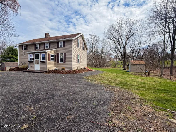 $359,900 | 28 Hollister Street, Coxsackie, NY 12051