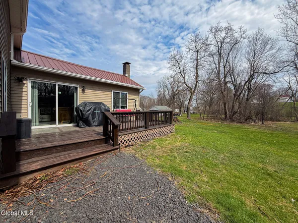 $359,900 | 28 Hollister Street, Coxsackie, NY 12051