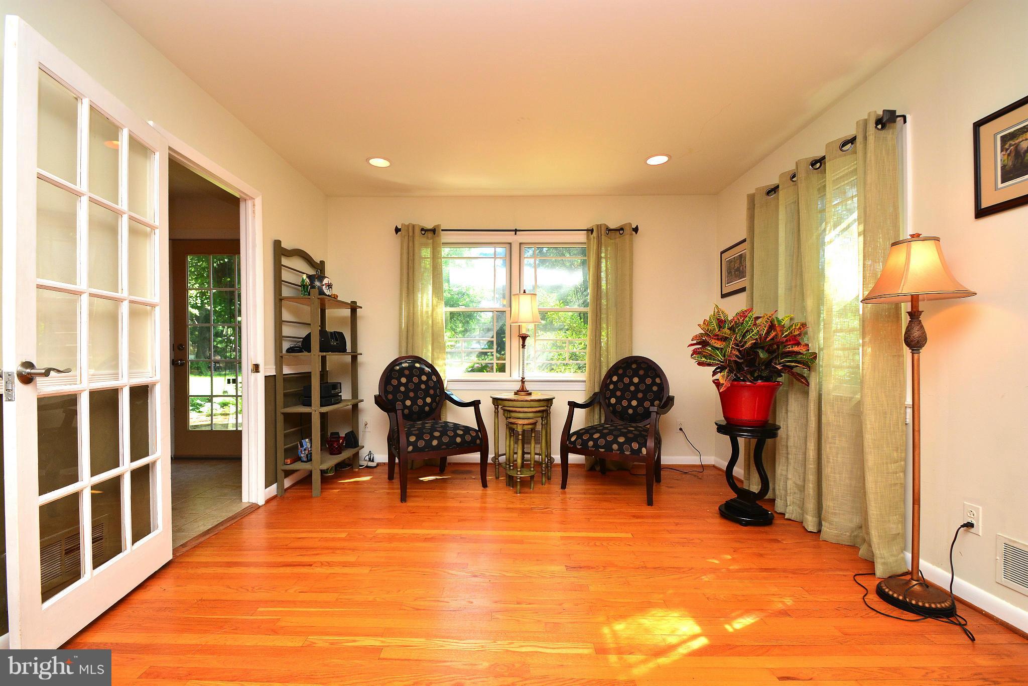 3712 Lanamer Road Randallstown, MD 21133 - Photo 12 of 28 Family Room