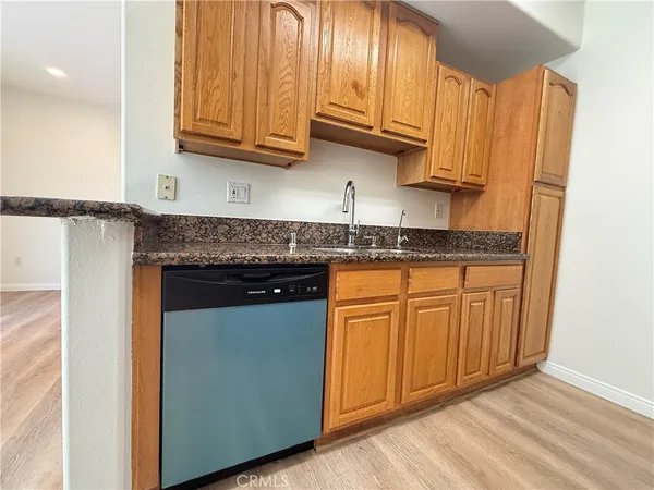 $2,700 | 300 East Providencia Avenue, Unit 111, Burbank, CA 91502
