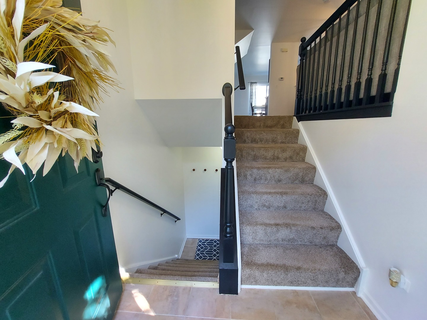 34318 North Barberry Road Round Lake Beach, IL 60073 - Photo 4 of 26 a view of entryway